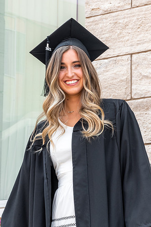 Graduate Isabelle Power - July 2021