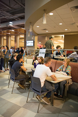 Students have fun at i-night activities before the start of the new semester.