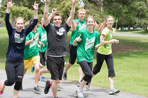 This year's Temple to Temple relay attracted over 400 participants.