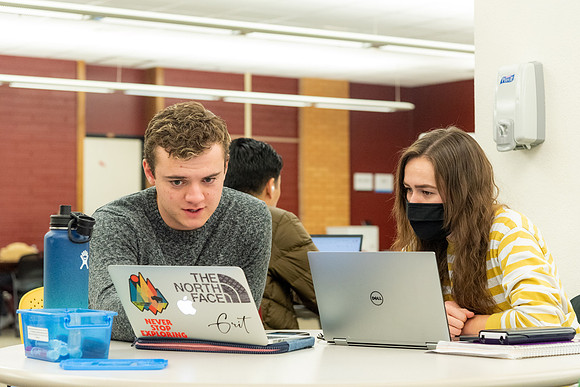 Students on Campus - Jan 2022