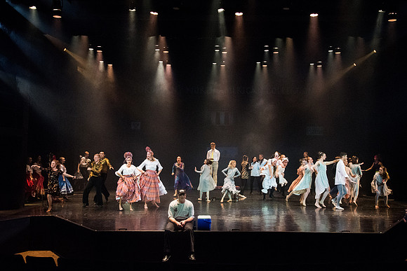 Department of Theatre and Dance showcase the power of art through this semester’s Extravadance theme, “Art Embodied.” Using famous works of art as their inspiration, t­­he dancers express various art