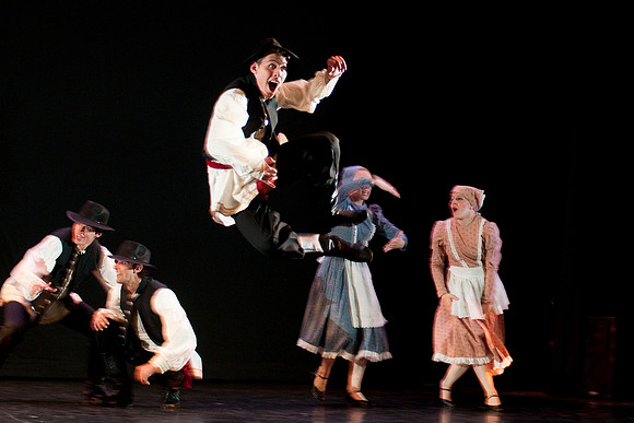 Students perform in dress rehearsal of Extravadance dance performance- Jul 2010