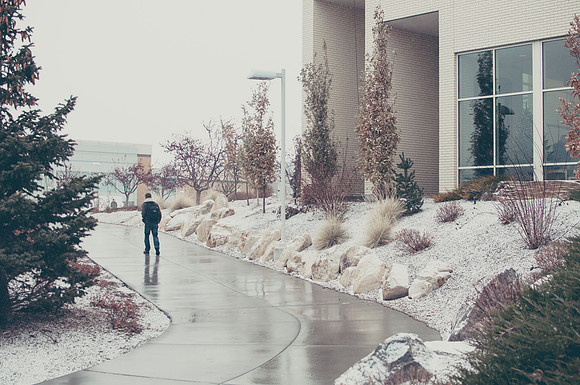 Cloudy weather and the lack of sunshine made the first Monday back from Thanksgiving break a little gloomy. However, it created an incredible opportunity to see campus in a different perspective.