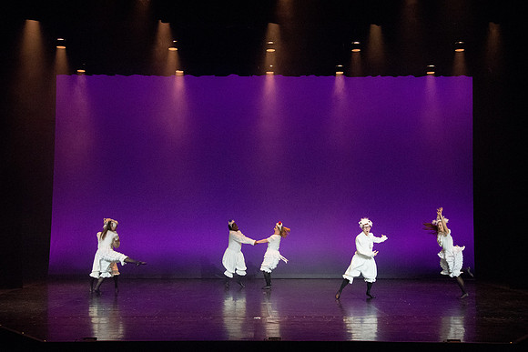 Department of Theatre and Dance showcase the power of art through this semester’s Extravadance theme, “Art Embodied.” Using famous works of art as their inspiration, t­­he dancers express various art