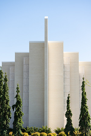 Campus Spring - May 2025