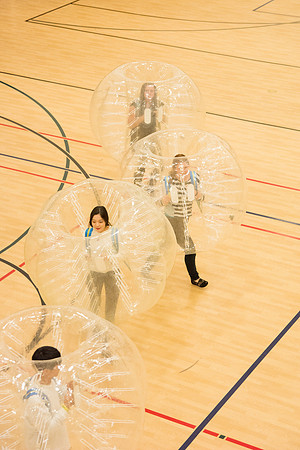 Students have fun at i-night activities before the start of the new semester.