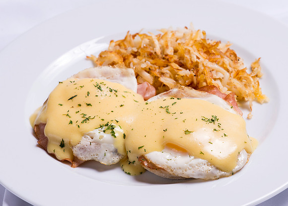 Food Service Catering Menu item. Eggs Benedict with hashbrowns