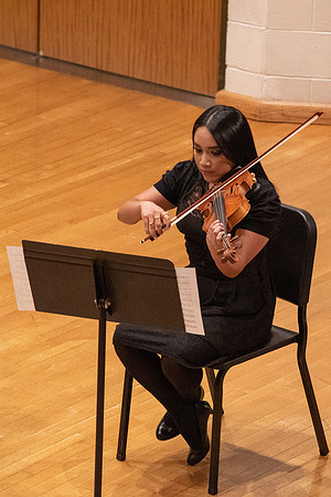 Students of Sue Neimoyer and R. Michael Wahlquist performed at the Snow Recital Hall.