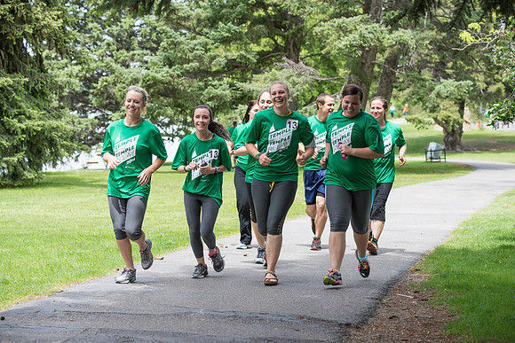 This year's Temple to Temple relay attracted over 400 participants.