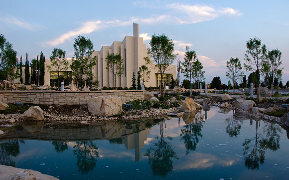 The Taylor Quad has recently been fully redesigned with the addition of water features and footpaths throughout landscaped areas. The new addition is located between the Hyrum Manwaring Center and Joh