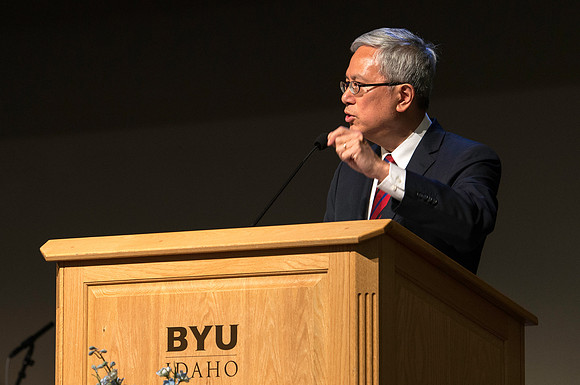 Elder Gerrit W. Gong of the First Quorum of the Seventy was the visiting General Authority.