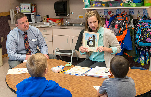 A Student Teacher, at Jefferson Elementary School in Rigby, Idaho, is evaluated by Jeff Pulsipher of the Teacher Education Department.