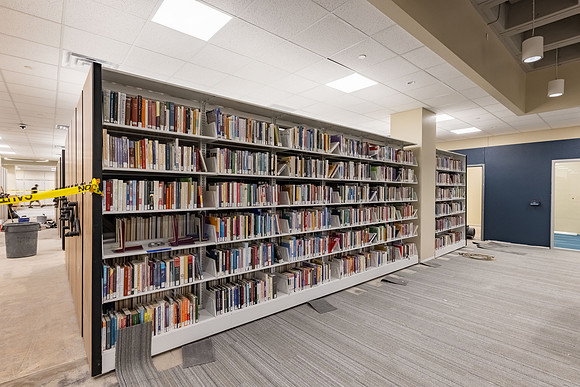 Final construction stages of the library.
