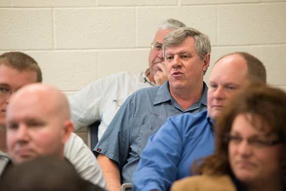 "Crossing Boundaries: One Look at Interdeparmental Cooperation at BYU-Idaho" was presented by Ric Page.