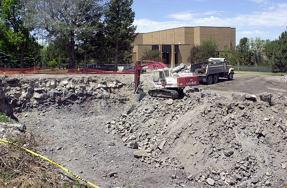 Spori Excavation - June 2001