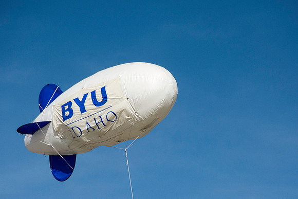 A BYU-Idaho balloon high in the sky marks the way to Graduation at BYU-Idaho.