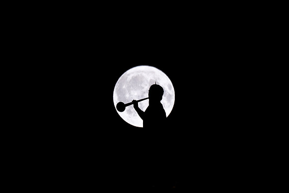 Temple Moon Transit - Sept 2025