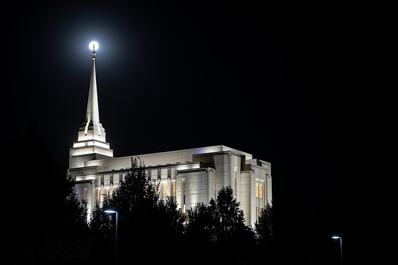 Temple Moon Transit - Sept 2025