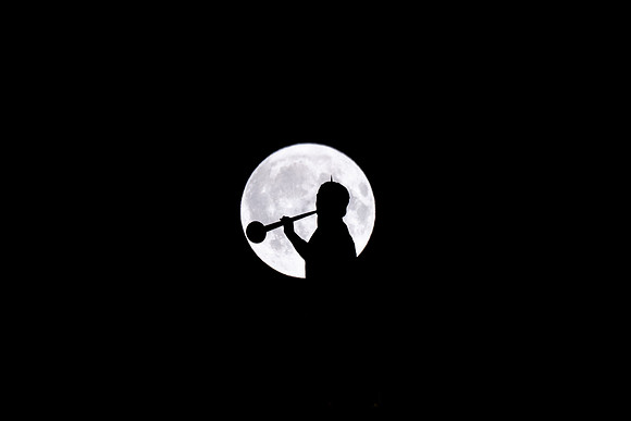 Temple Moon Transit - Sept 2025
