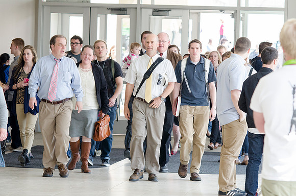 Students make their way into Devotional.