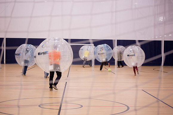 Students kick of the new semester at I-Night.