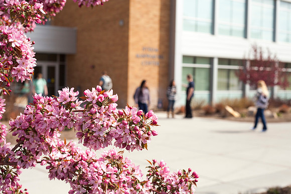 Students walk to and from the Manwaring Center during the first week of school.