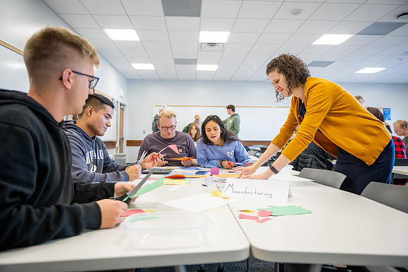 Kendra Jensen's Supply Chain Management Class - Oct 2025