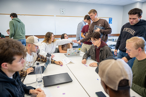 Kendra Jensen's Supply Chain Management Class - Oct 2025