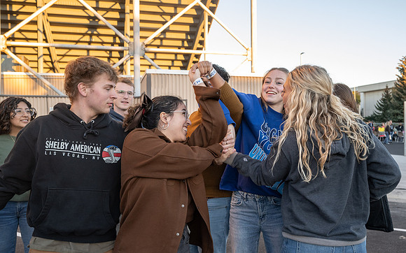 Helping Hand Service - Oct 2025