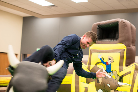 Students kick of the new semester at I-Night.