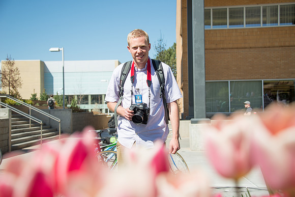Students on campus during the first week of Spring Semester.