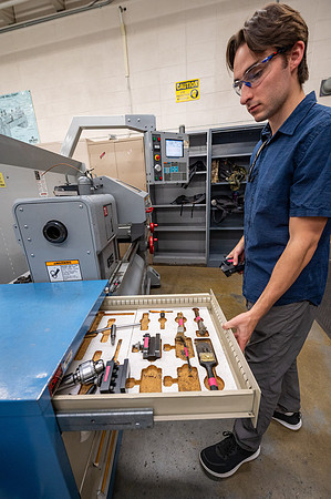 Manufacturing Website - Oct. 2025