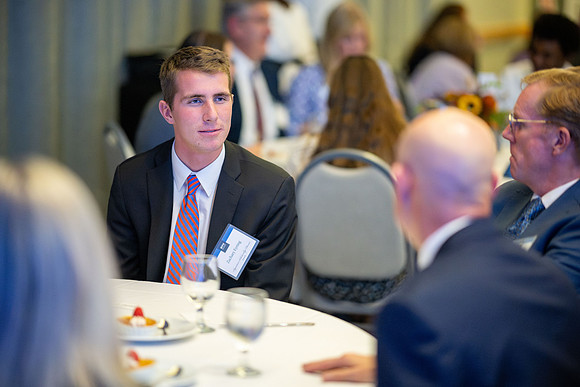 Signature Scholarship Dinner - Oct 2025