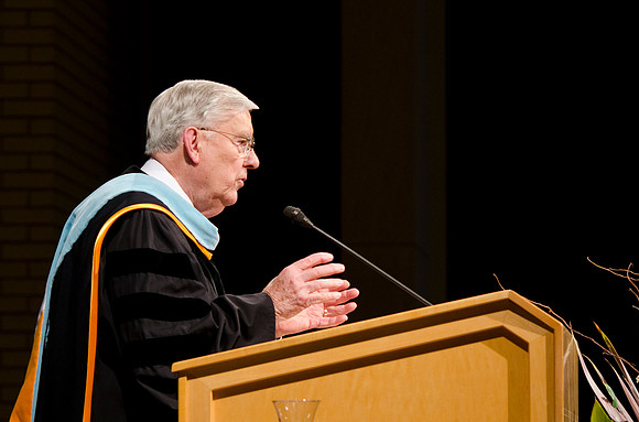 Elder M. Russell Ballard speaks to graduates during College of Physical Sciences and Engineering Convocation.
