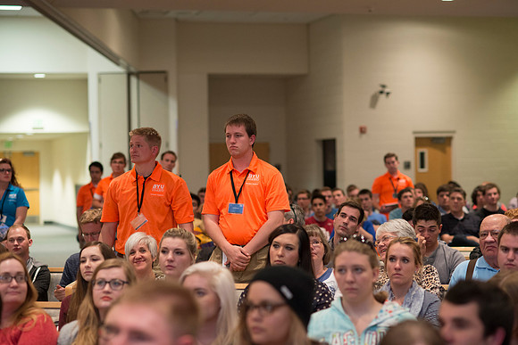 New Freshman and their parents Get Connected with BYU-Idaho's new President and his wife during an orientation meeting.