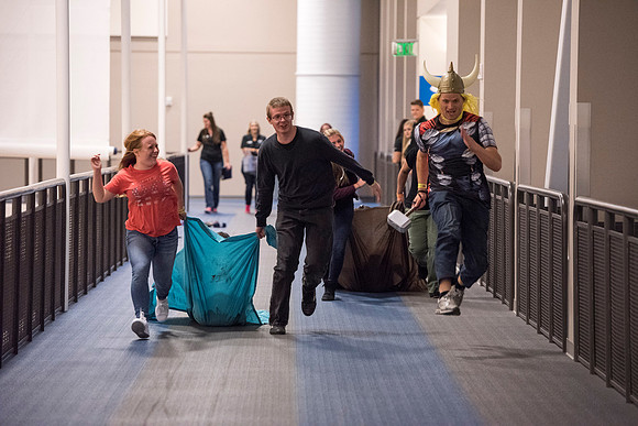 Students kick off the new semester with fun and games at i-Night.