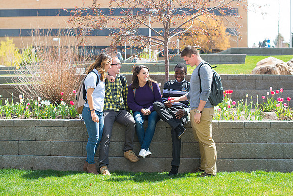 Students gather in the amphitheater the first week of Spring Semester.