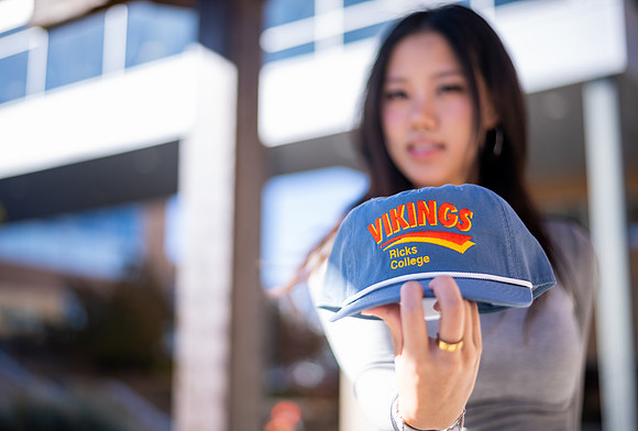Vintage Vikings Hat - Oct 2025