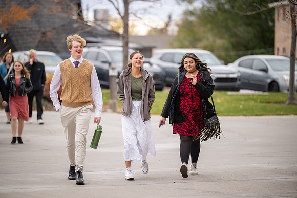 Elder Quentin L. Cook Devo - Oct. 2025