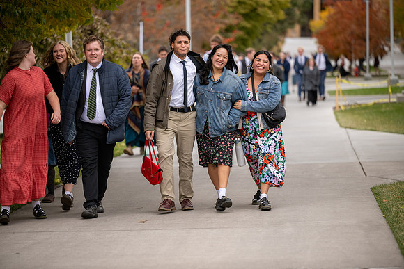 Elder Quentin L. Cook Devo - Oct. 2025