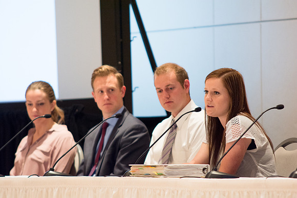 Derek Fey leads a discussion with student leaders at the Presdient's Advancement Council.