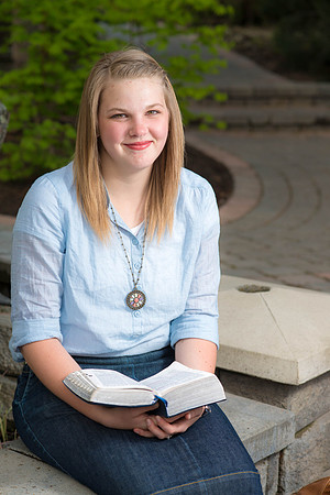 Students say "thank you" for finacial aid through LDS Philanthropies.