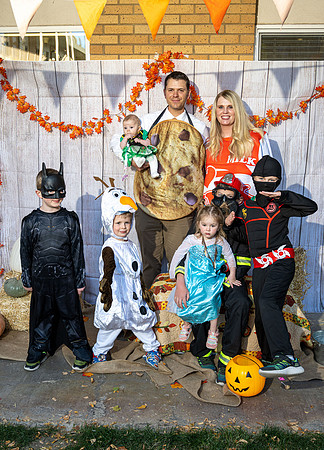Online Learning Department, Halloween Carnival in Lamprecht Hall courtyard.