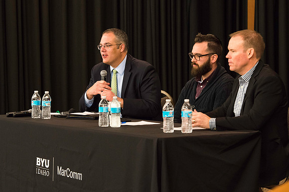 Special panel discussion with two P2B guest speakers: Kyle Nel, Executive Director, Lowe’s Innovation Labs and Jeff Taylor, VP, Executive Creative Director, Boncom.
