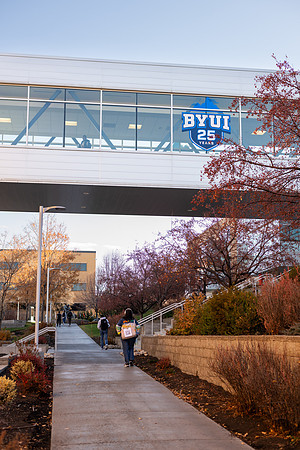 Students on Campus - Nov 2025