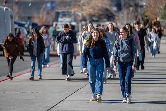 Students on Campus - Nov 2025