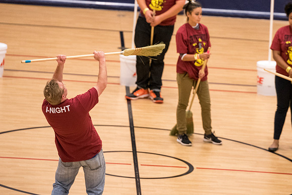 Students kick off the new semester with fun and games at i-Night.