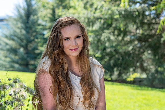 Melissa Deason, a student in the new Social Media Marketing class, created a website on tips for beauty and fashion.