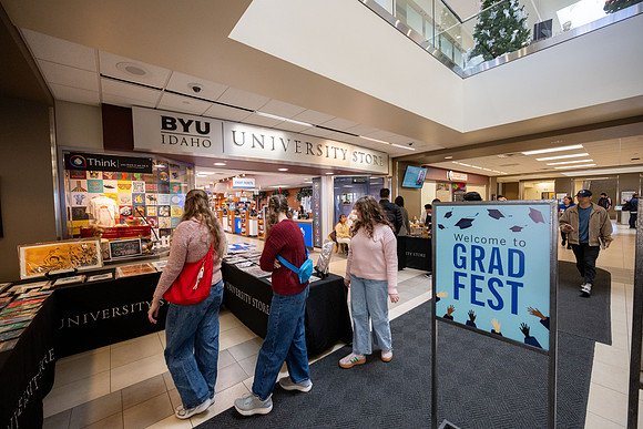 Grad Fest - Dec 2025