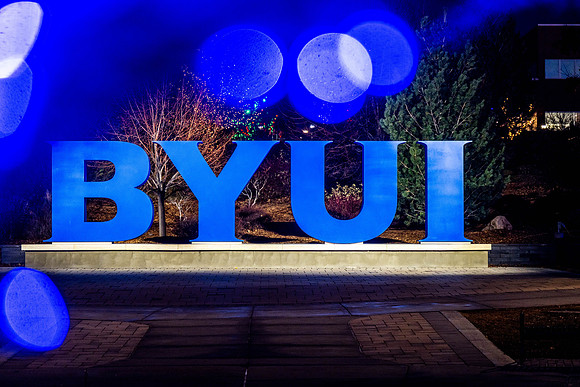 Campus Christmas Lights - Dec 2025